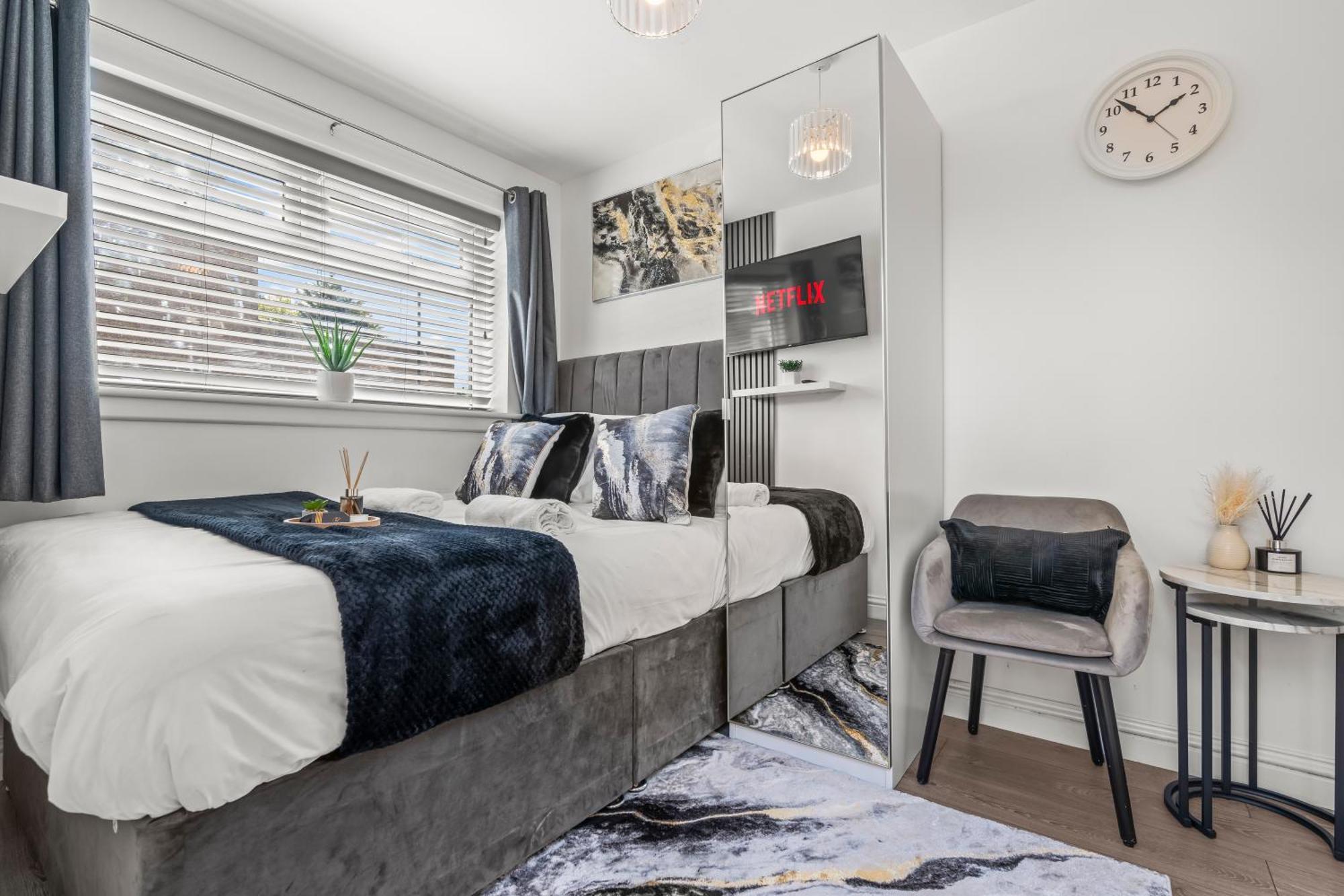 City Centre House, Parking With Ev, Free Wifi, Netflix Ковентрі Екстер'єр фото