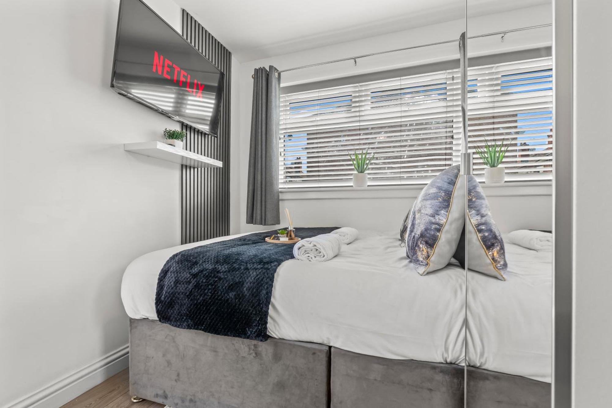 City Centre House, Parking With Ev, Free Wifi, Netflix Ковентрі Екстер'єр фото